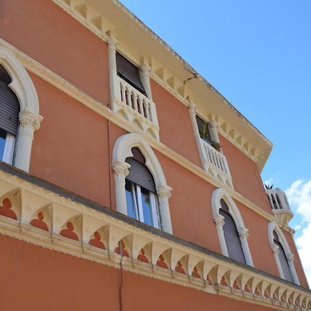 Hotel Doria Chiavari Exterior photo