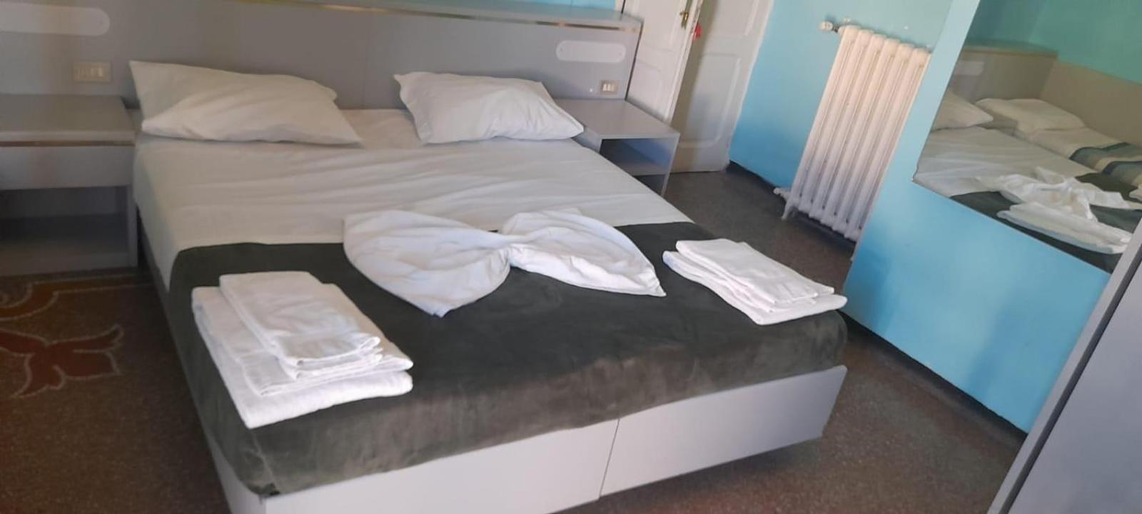 Hotel Doria Chiavari Exterior photo